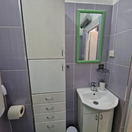 Apartment Center